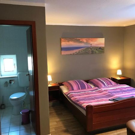 Pension Am Stadtrand Zerbst ภายนอก รูปภาพ
