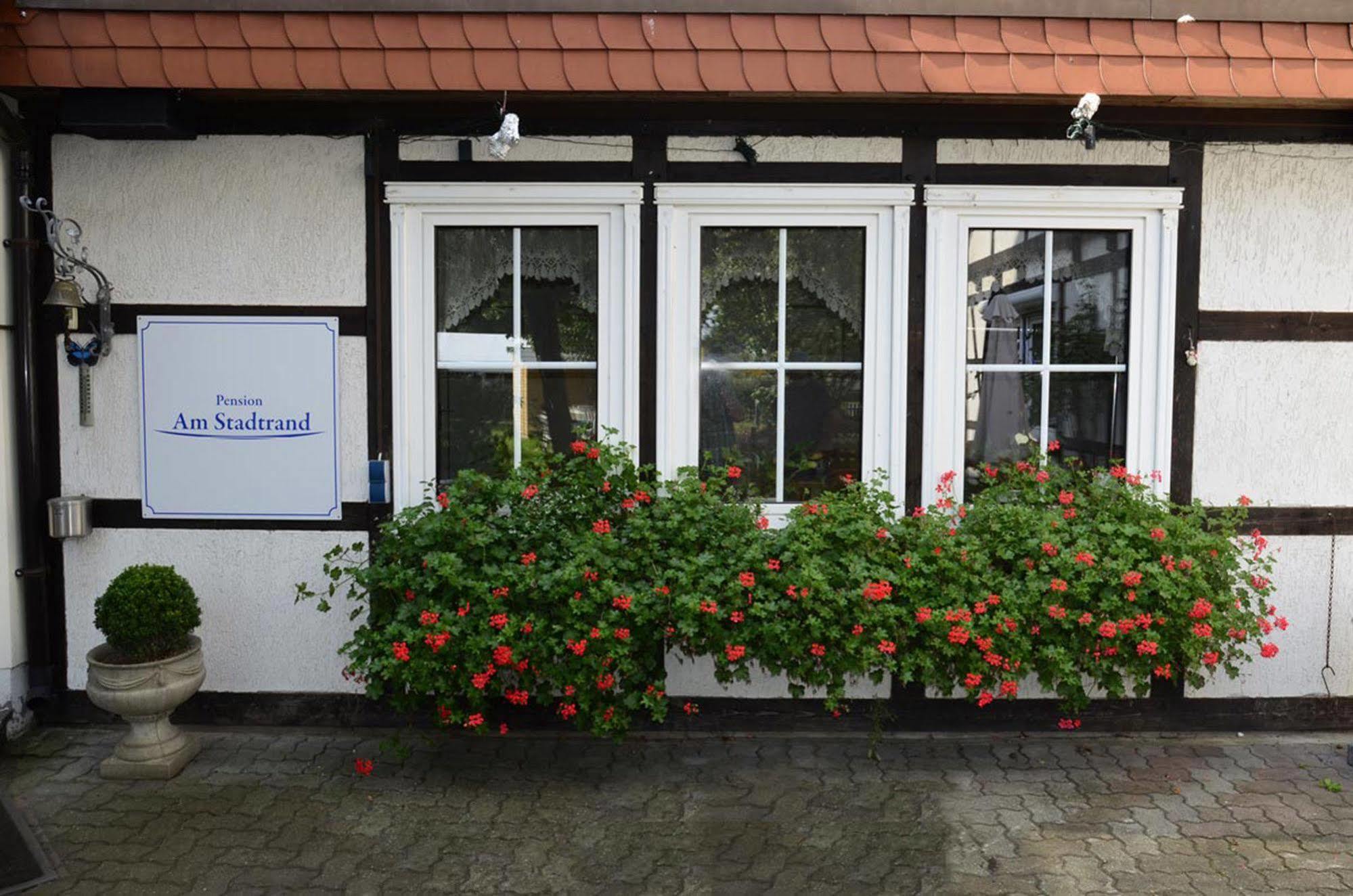 Pension Am Stadtrand Zerbst ภายนอก รูปภาพ