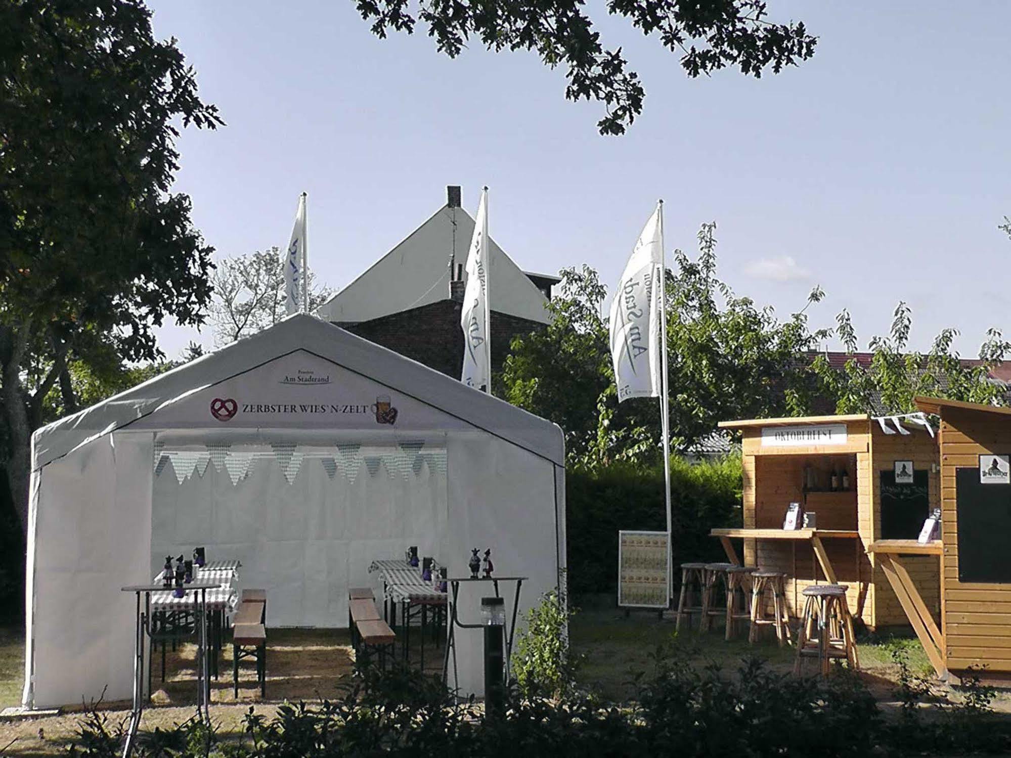 Pension Am Stadtrand Zerbst ภายนอก รูปภาพ