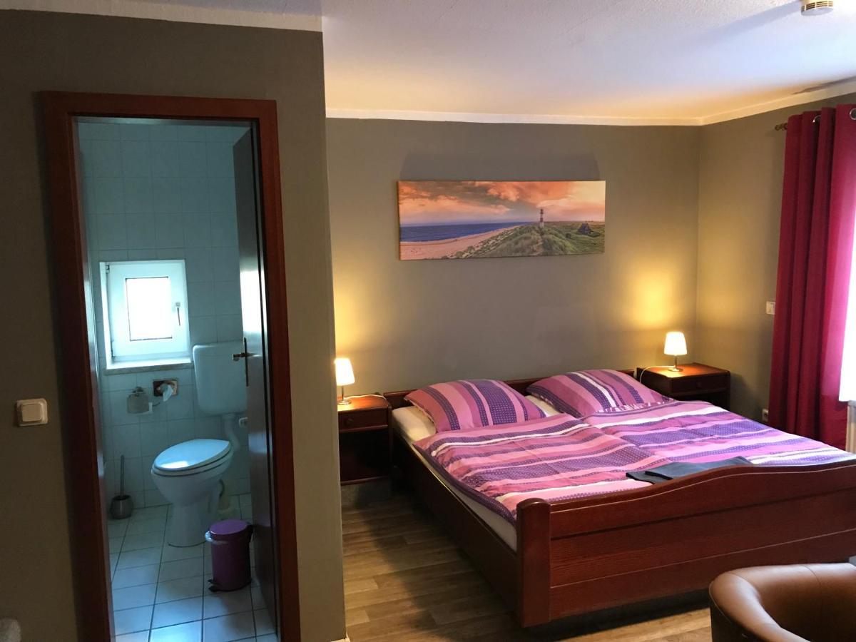 Pension Am Stadtrand Zerbst ภายนอก รูปภาพ